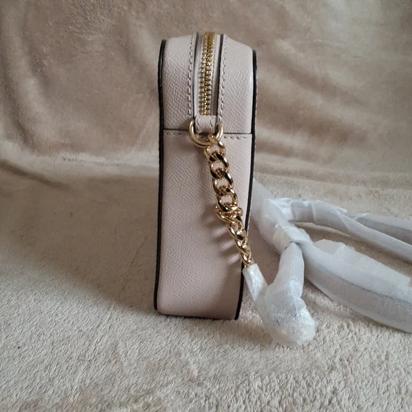 Michael Kors Purse - Picture 2 of 4